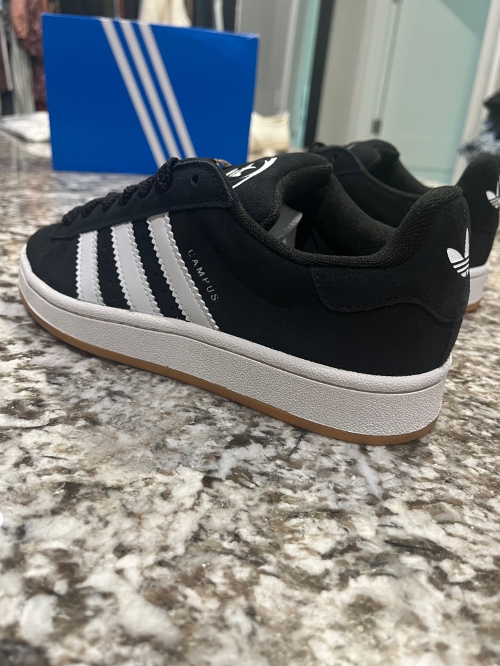 adidas Campus 00s Black & White 6 Youth / 7 Women’s - Picture 5 of 9